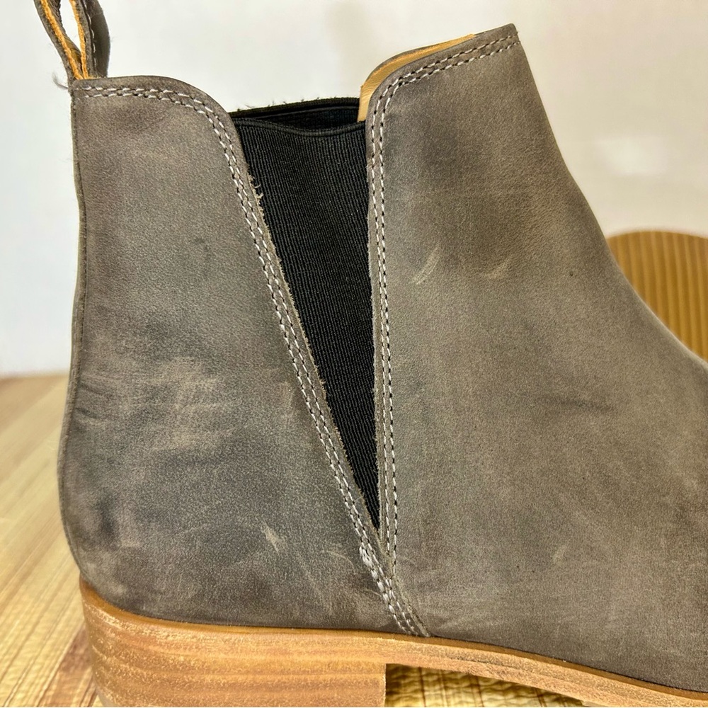 Nisolo Eva Everyday Chelsea Boot Grey Suede Leather Comfort Women’s Size 7.5 NEW - Picture 12 of 13